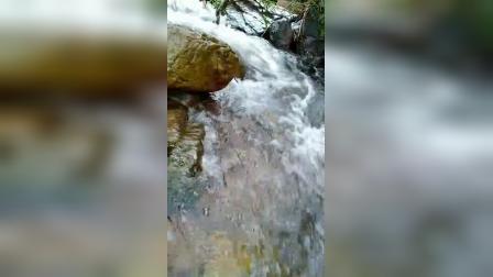  泉水源头